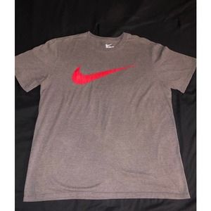 Nike Short Sleeve Swoosh Logo T-Shirt Gray/Red XL